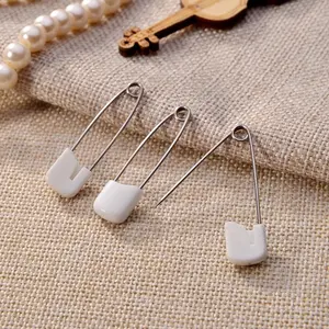 100pcs Heavy Duty Stainless Steel Diaper Pins - 2.1in/5.3cm Plastic Head Pins with Safe Locking Closures for Cloth Diapers Sewing Tools Sewing Supplies Sewing Accessories Crafts Sewing Products