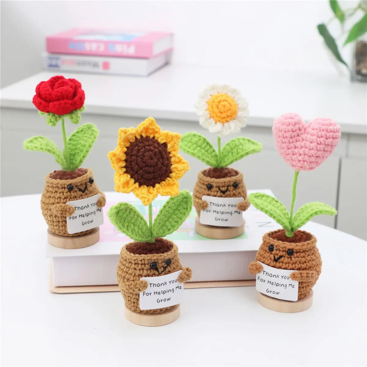 4-Piece Handmade Crochet Emotion Doll Set, Positive Energy Sunflower Rose Daisy Home Decor, DIY Craft Kit for Kids & Adults, Handmade Crochet Flowers, Handmade Crochet Gift