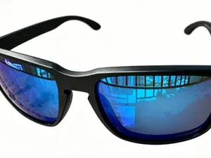 New Sunglasses Polarized Holbrook Matte Black/Sapphire Blue Iridium