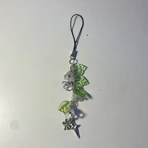 Flower vine phone case charm