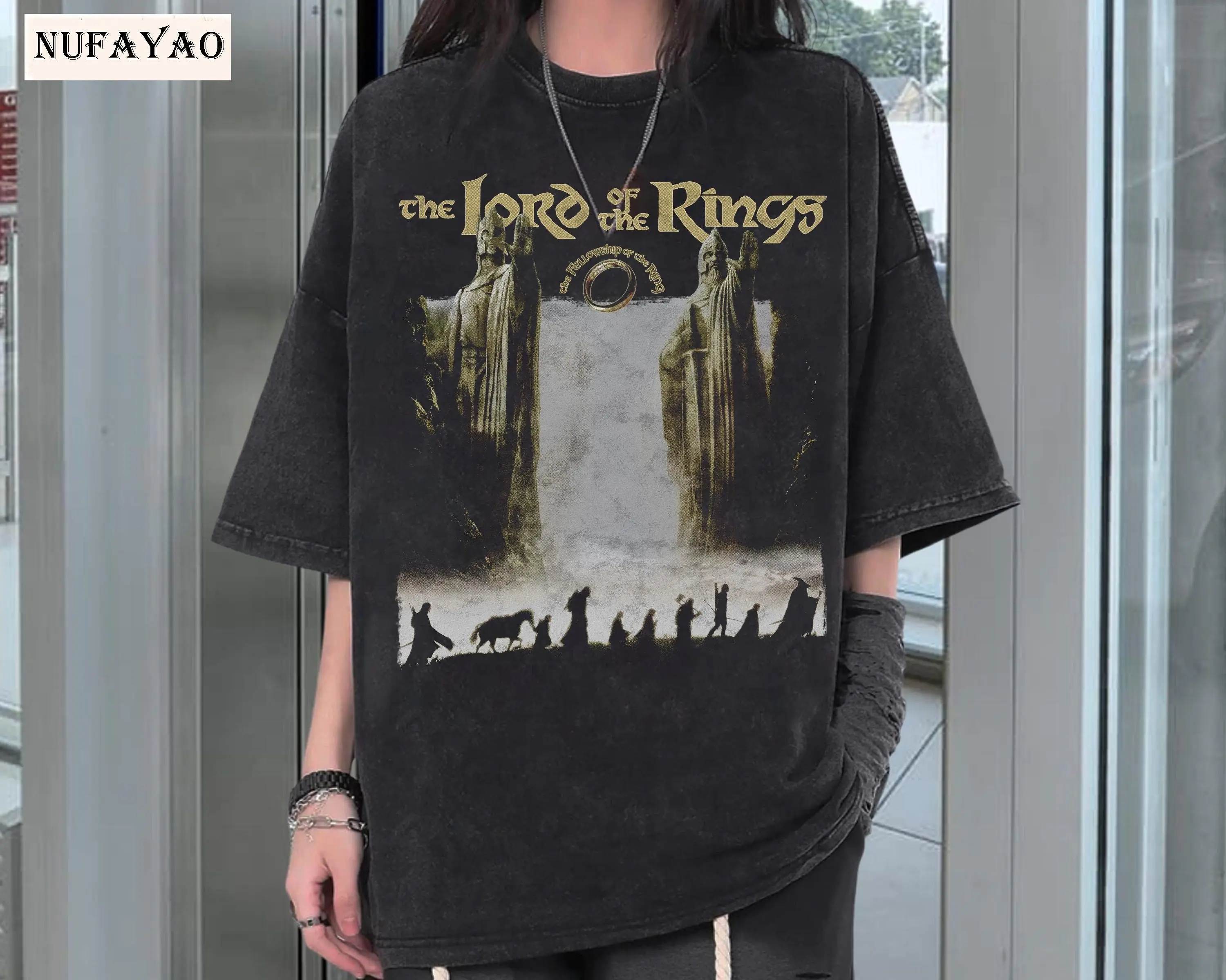 Comfort Colors Argonath Fellowship of the Ring Vintage T-Shirt, Lord of the Rings Retro Graphic Tee