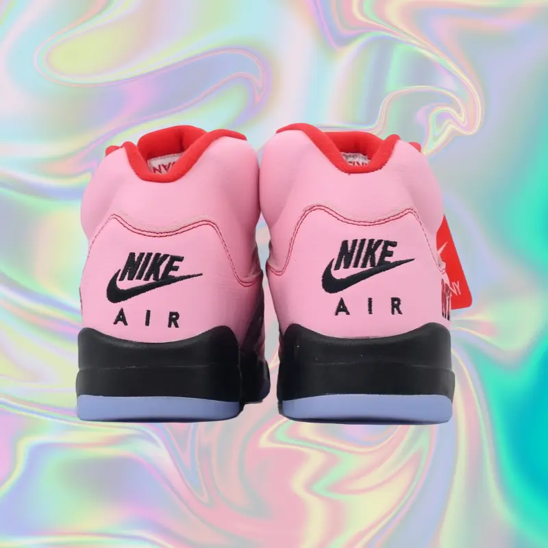 Matte Light Pink Grain Leather Grid Breathable Mesh High Top Thick Basketball Shoes Black Red Layer Ice Clear Rubber Outsole Sweet Color Block Retro Streetwear Daily Sports Shoes