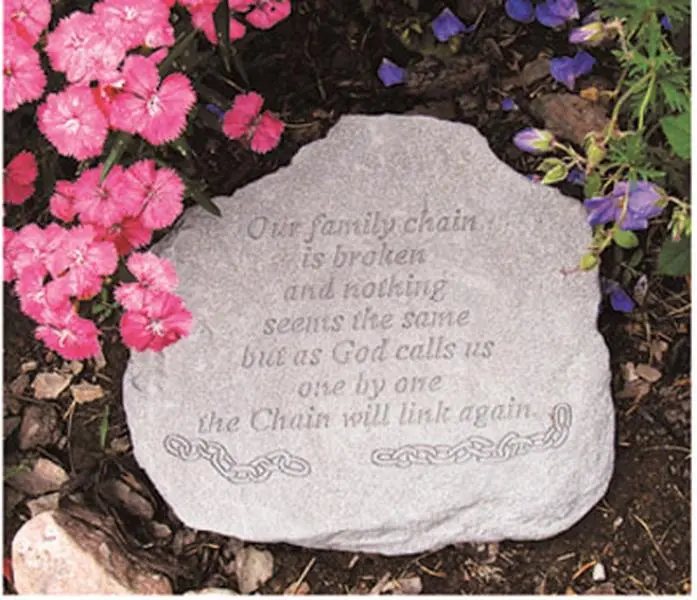 212 MAIN Cast Stone Outdoor Memorial Garden Stone - Kay Berry Inc. 90220 "Our Family Chain Is Broken", 11x10 in, Weatherproof, Wall Mount Compatible Outdoor Decor, Garden Stones