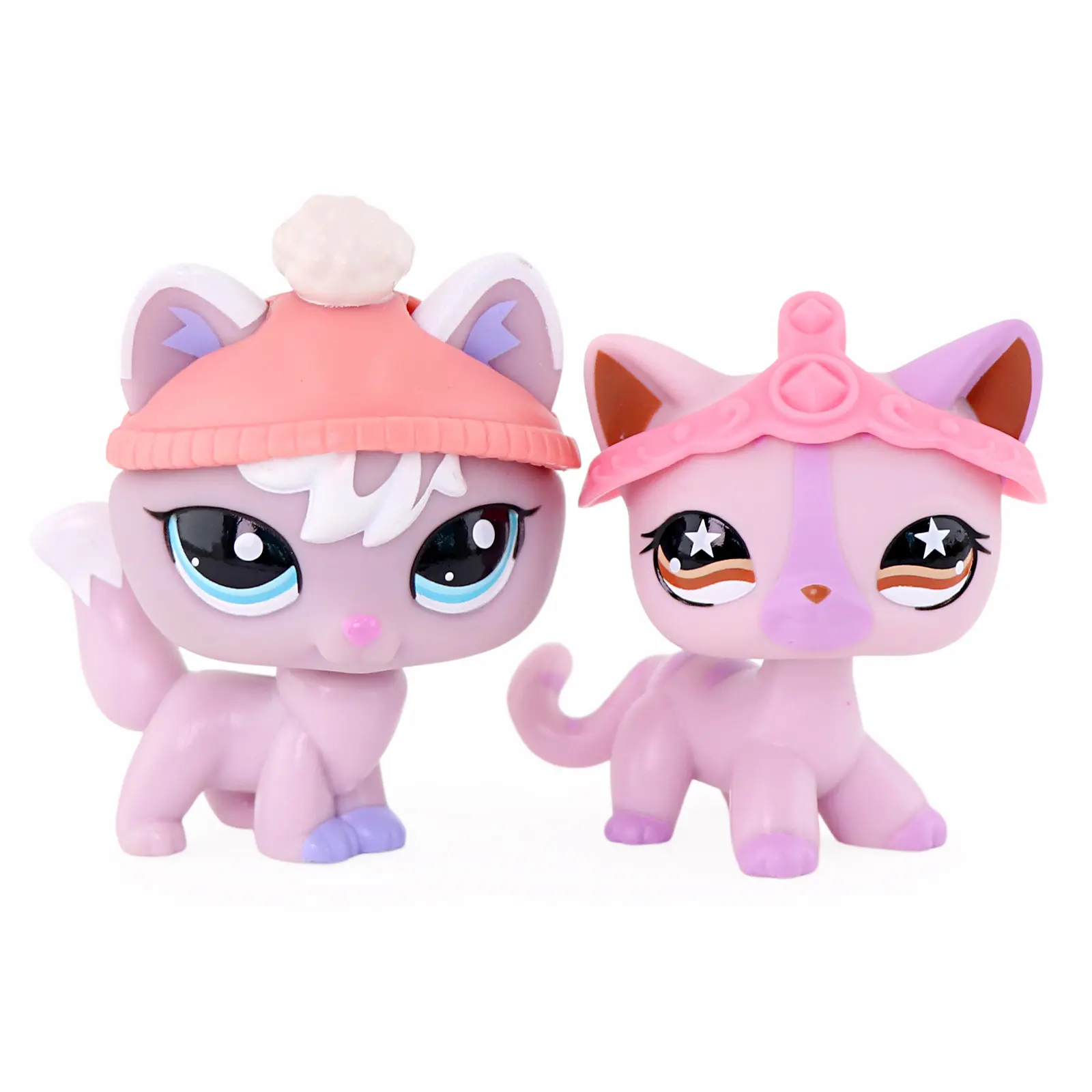 2Pcs Cute Mini Animal Figurines Wiggle Head With Decorative Hat Accessories Collectible Desktop Ornament Toy