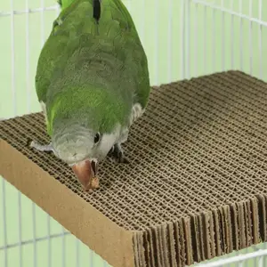 1pc Parrot Stress-Relief Shredding Toy - Allows birds to vent through chewing and playing, preventing depression and feather plucking. Suitable for small to medium-sized parrots. Red and green Christmas style, paired with sola ball layered chewing toy.
