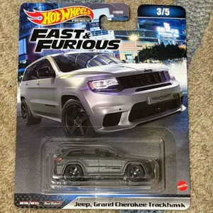 Hot Wheels Premium Jeep Grand Cherokee Trackhawk Fast & Furious 3/5
