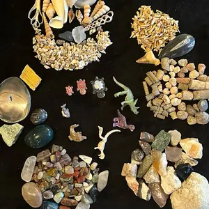 Everything Gallon Mining Bucket