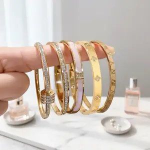 18K Elegant Stainless Steel Bangle Bracelet Set, 5-Piece Fashionable Classic Design, Jewellery Accessories, Perfect for Daily Wear & Special Occasions