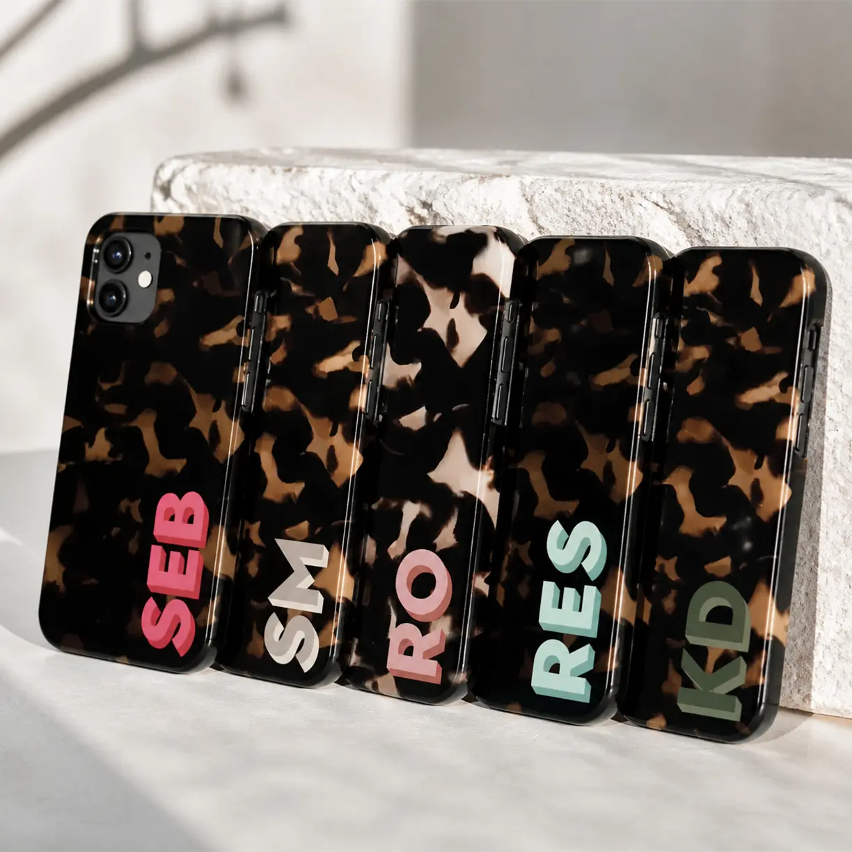 Personalized Tortoiseshell Plastic Smartphone Case Durable Protective Shockproof Cellphone Accessory for iPhone 17 17 Pro Max 17 Pro 16 15 14 13 12 11 with Lifetime Guarantee Glossy Matte Finish Rubber Casing Protector ^DZ