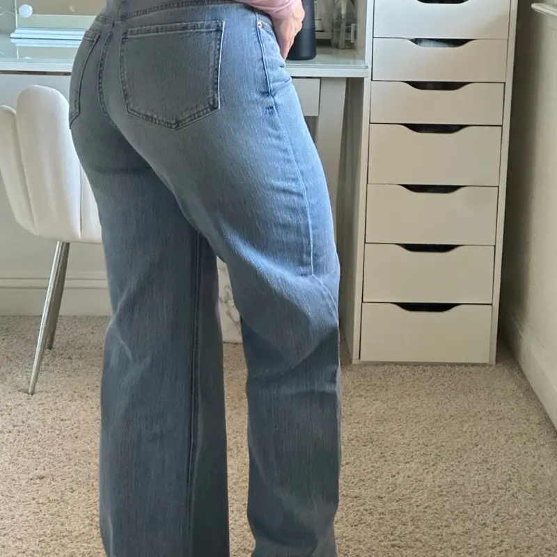 Bella Jeans (light medium wash)