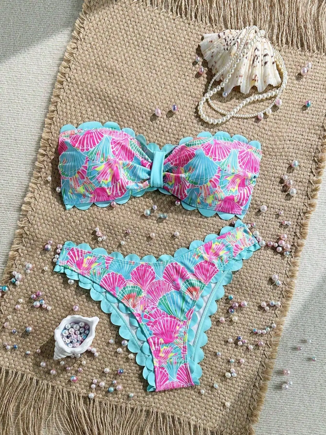 Women's Sexy Two-Piece Bikini Set, Floral Bandeau Swimsuit, Sleeveless High Cut Bottoms, Perfect for Beach Vacation, Strapless Bandeau Bikini, Floral Print Swimwear, Flower Bikini Sets