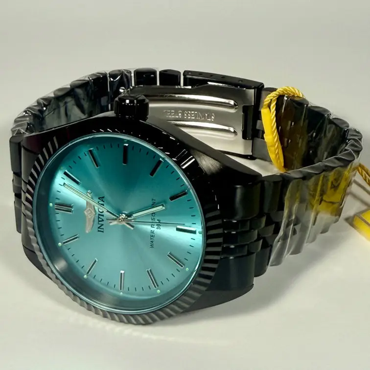 79020 Invicta Mens Specialty Serrate Black Dial Stainless Steel Bracelet 40mm