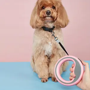 2.5 meters rope length, ring shape, one-button locking, freely retractable adjustment, pet going out for dog walking, bracelet type retractor, suitable for small dogs going out for walking