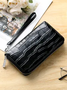 Vintage Crocodile Embossed Genuine Leather Women Wallet Large Capacity Zipped Clutch with Wristlet, Multi-card Slots Card Holder for Women Shopping Daily Use Travel