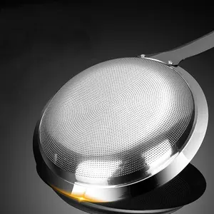 Stainless Steel Colander Mesh Strainer: A Practical Kitchen Tool for Filtering Cooking Oil Residue and Grease in Hot Pot