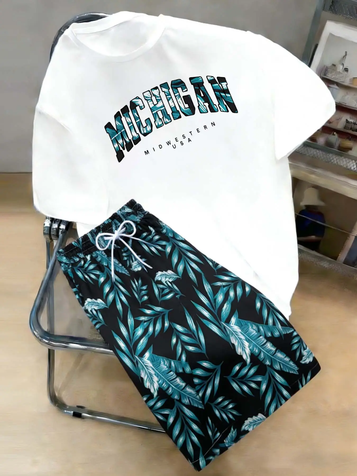 Men's Michigan Letter Print Tee & Shorts Set, Casual Fitted Short Sleeve, Comfortable Summer, Fashionable Ethnic Pattern, Tropical Menswear, Breathable