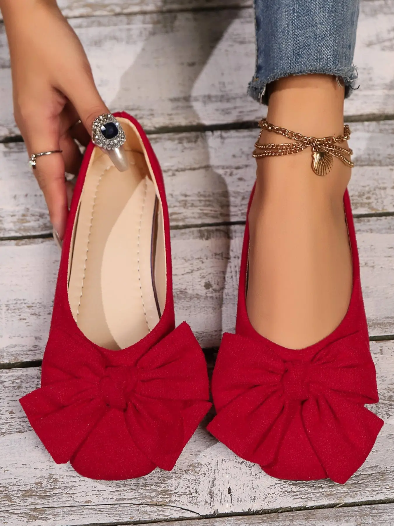 Women's comfortable ballet flats, Ballerina flats, with bows and knitted breathable upper slip-on design, fashion commuter women's shoes, suitable for daily wear in casual occasions