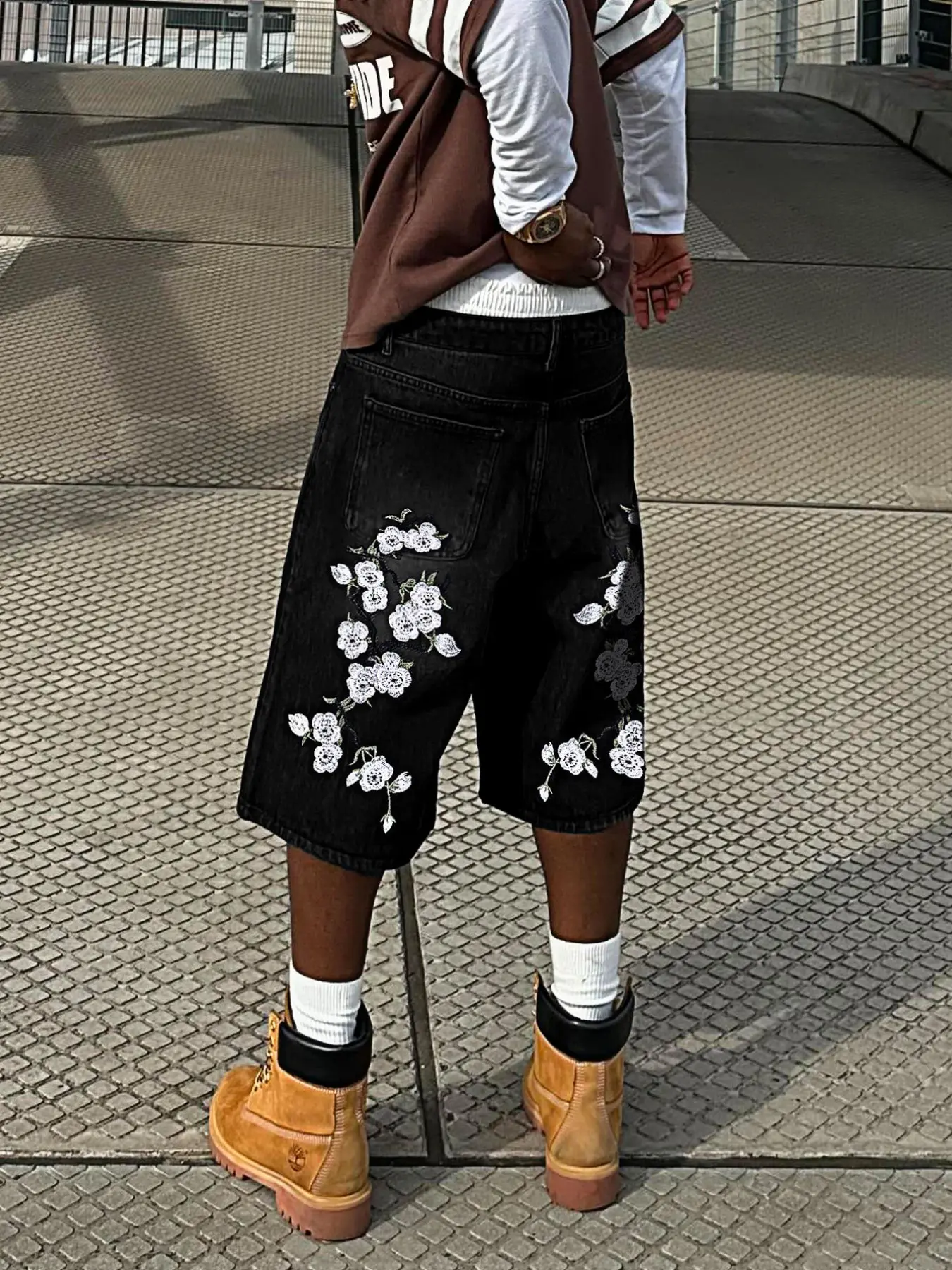 Men's Loose Fit Hip-Hop Casual Denim Shorts, Summer Shorts, Embroidered Denim Shorts, Vintage Washed Denim Shorts, Ideal for Outdoor Activities