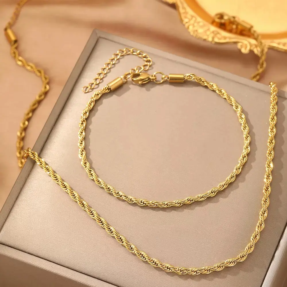 Exquisite Minimalist Twisted Rope Stainless Steel Jewelry Set, Anti-Tarnish & Waterproof 18K Gold & Silver Plated Necklace And Bracelet Kit, Classic Vintage Stackable Daily Fashion Jewelry Gift, Perfect For Couple Gifting