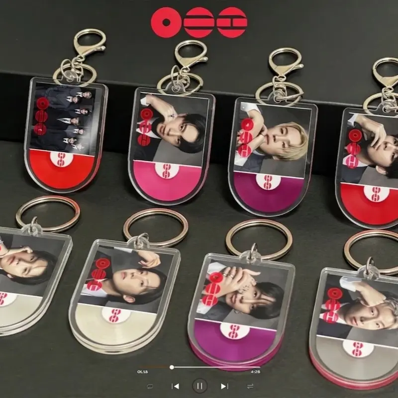 Boy Band Member Acrylic Keychain, K-Pop Vinyl Record Cassette Keychain, Red Purple Vinyl Keyring Keychain