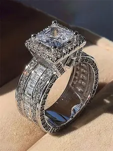 1 PC Elegant Cubic Zirconia Solitaire Ring For Women For Wedding Engagement Party Jewelry Gift