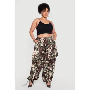 Plus Size Toggle Drawstring Ruffle Trim  Camo Joggers
