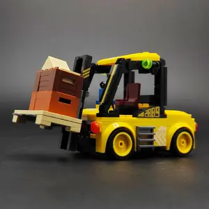 94PCS Engineering Forklift Building Blocks Set, Sturdy Building Set, Mini Construction Vehicle Bricks Toy, STEM Educational DIY Kit for Kids, Birthday Gift, Classroom Prizes, Home Office Desktop Decor, Realistic Lifting Function