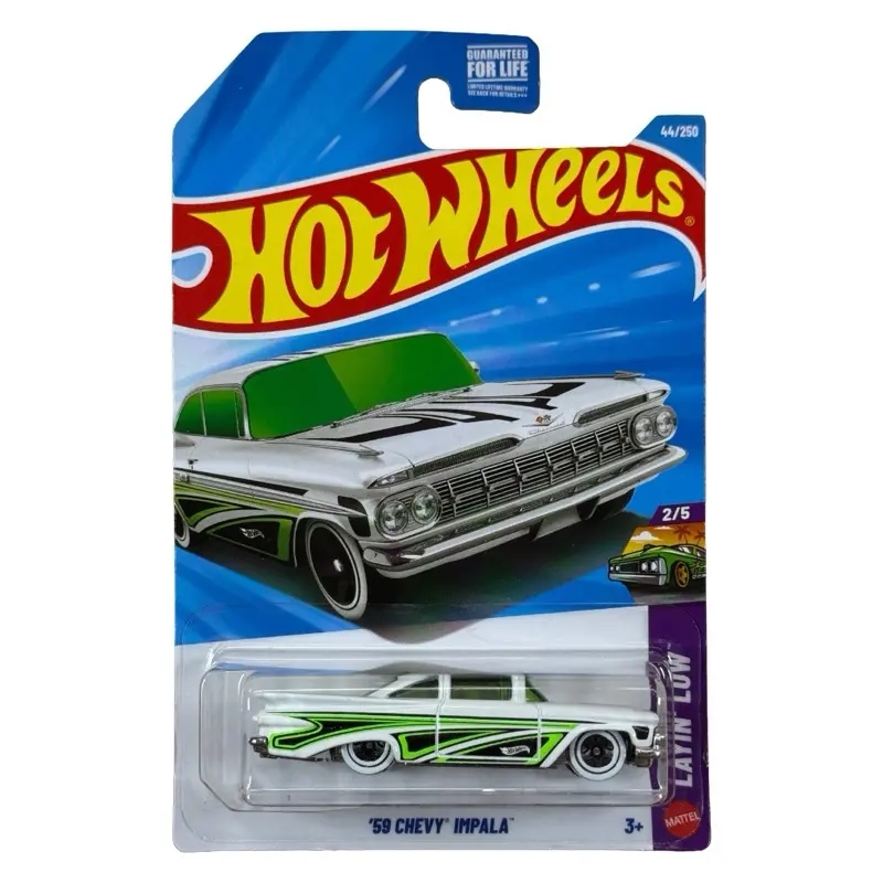 Hot Wheels Mainline 59 Chevy Impala White Latin Low 2/5