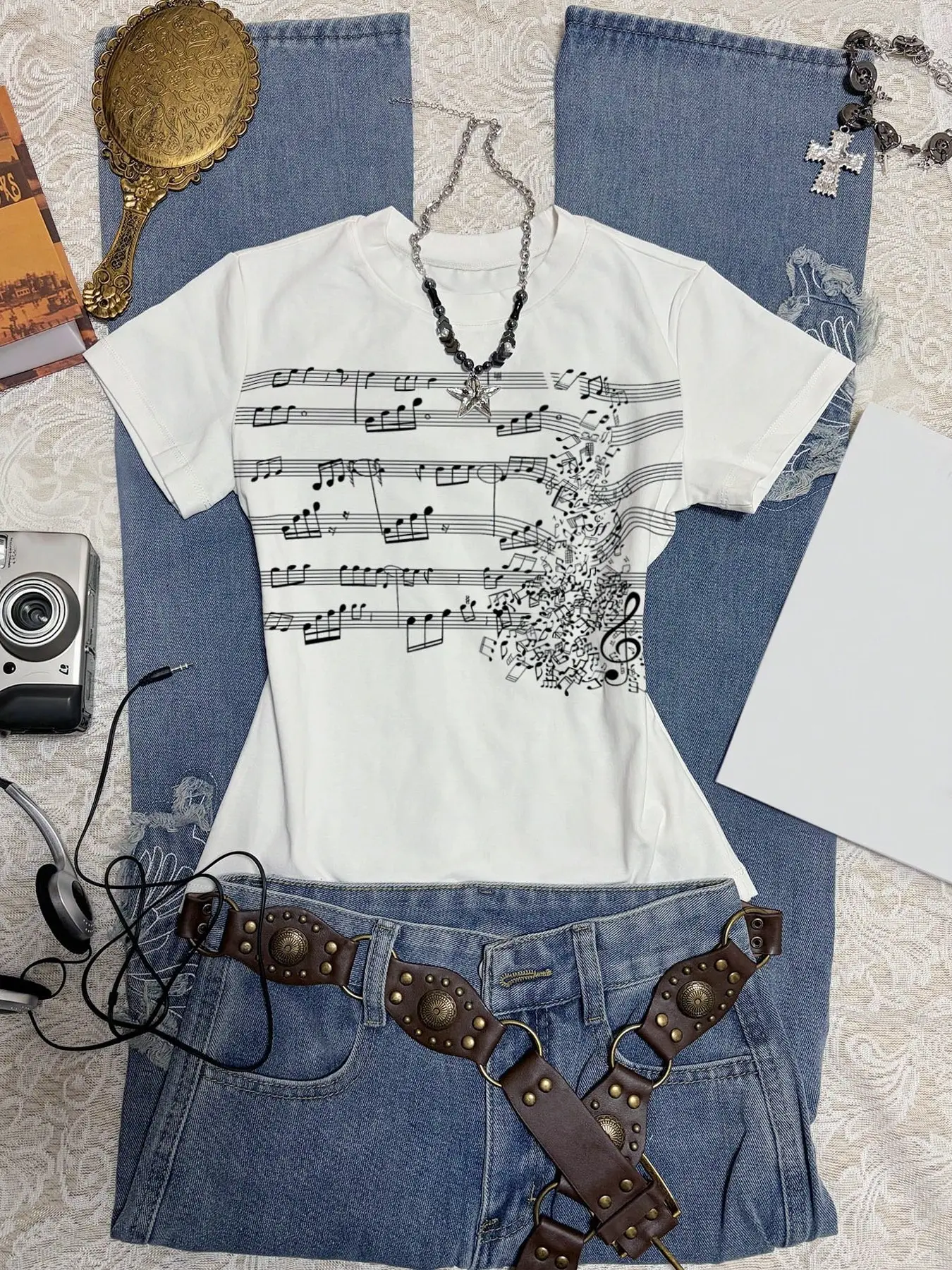 Women's Small Round Neck Basic Knitted Fit T-Shirt, Loose Short Sleeve, Soft Knitwear, Casual All Seasons Streetwear, Music Note Print, Back-To-School Style Top, Casual Basic Tees, Shorts Sleeve Top