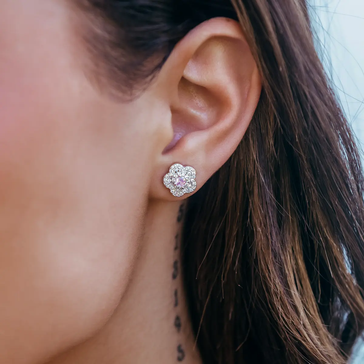 GLD Daisy Stud Earrings - Perfect Gift #tiktokshopsummersale