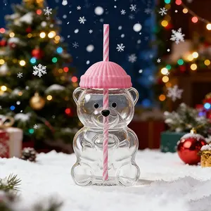 Adorable Bear Glass Cup, 20 oz Capacity with Free Straw and Lid, Cute Drink Cup for Daily Use, Sweet Gift for New Year and Valentine’s Day Tumbler Bottle