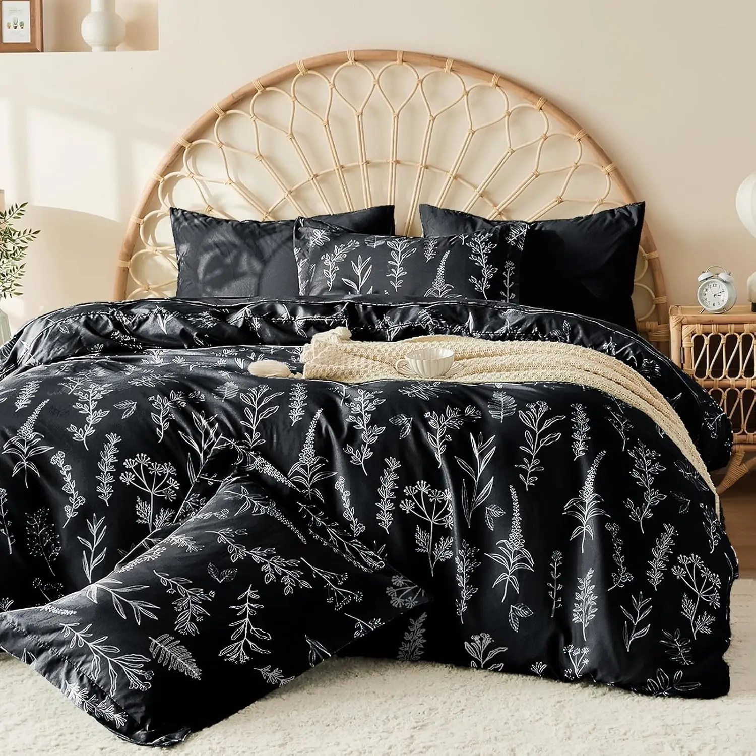 Black Bed in a Bag  7 count,  Comforter Set Reversible Botanical  Design, Ultra Soft & Breathable Bedding Sets with Comforter, Sheets, Pillowcases & Shams