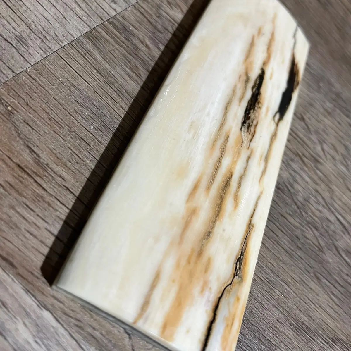 Mammoth Tusk Knife Handle Material