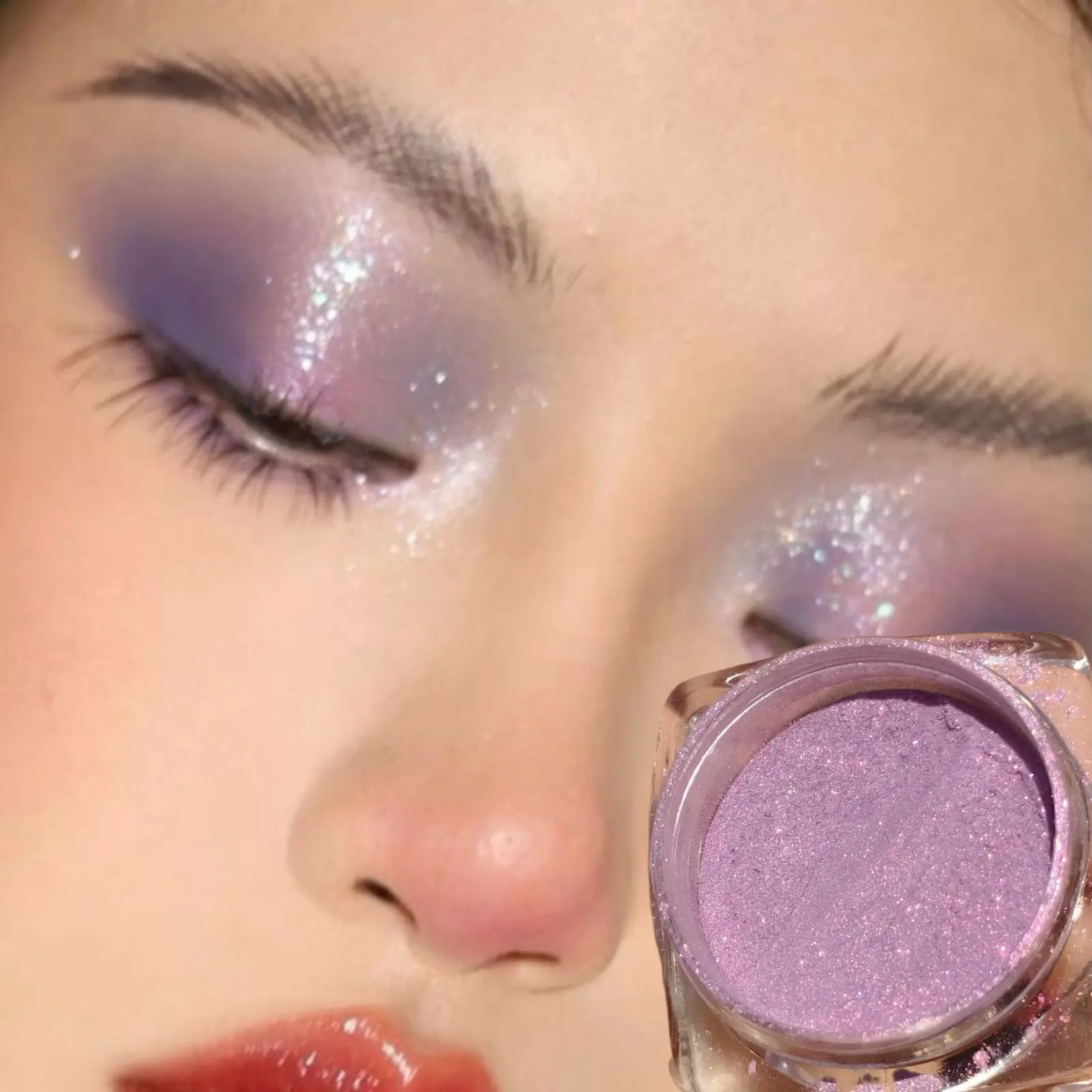 1PC Chameleon Eye Shadow Powder, Body Glitter Powder, Eyeshadow, All Over Glimmer, Pearlescent Polarization, Gradient Glitter Effect, Waterproof, Sweatproof, Easy To Apply, Long-lasting, Music Festival Party Stage Performance