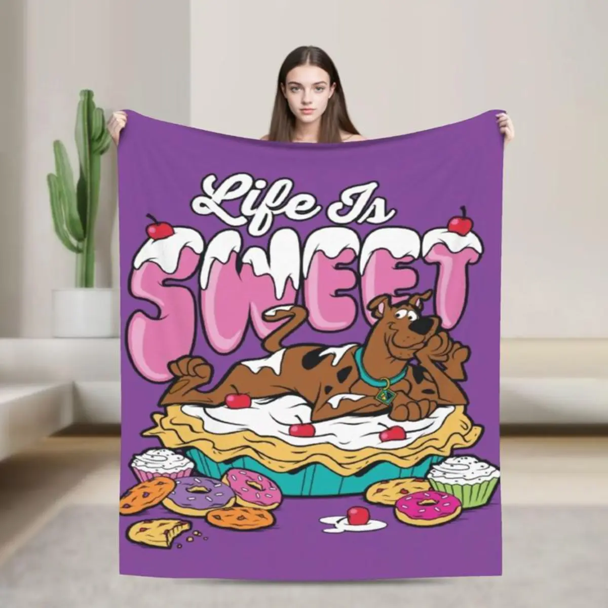 Scooby-Doo Cozy Soft Plush Throw Blanket | Warm Lightweight | All-Season Bed/Couch | Multiple Sizes | Perfect Gift for Scooby-Doo Fans Kids Adults