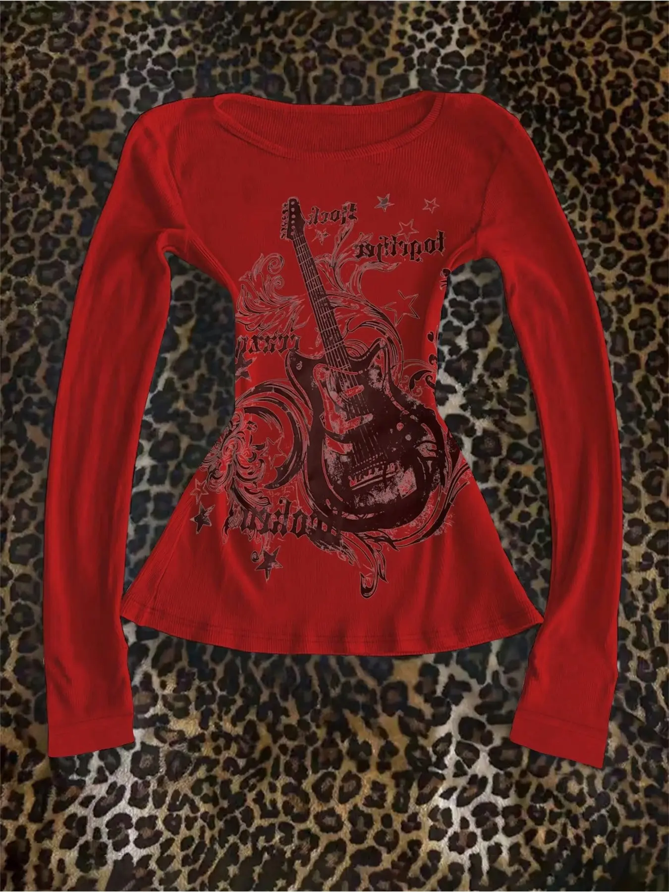 Women's Casual Long Sleeve Lady T-Shirt with Guitar Letter Print, Casual Letter Pattern, Slim-Fitting Style for All Seasons, Trendy Commuter Streetwear Shirt in Spring & Autumn