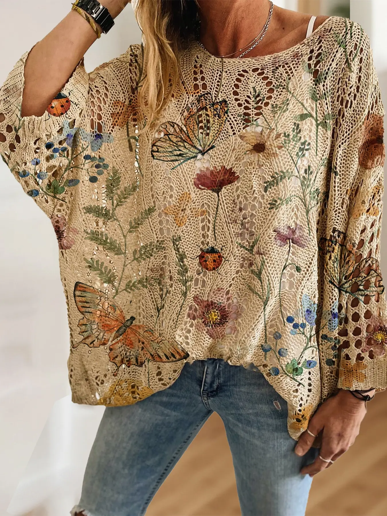Women's Boho Bohemian Cartoon Cute Watercolor Butterfly Animal Floral Print Round Neck Long Sleeve Batwing Loose Knit Knitwear Hollow Out Top, Casual Elegant Vacation Style Womenswear