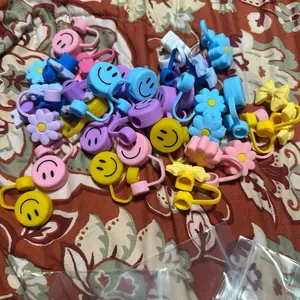 Straw toppers Straw toppers