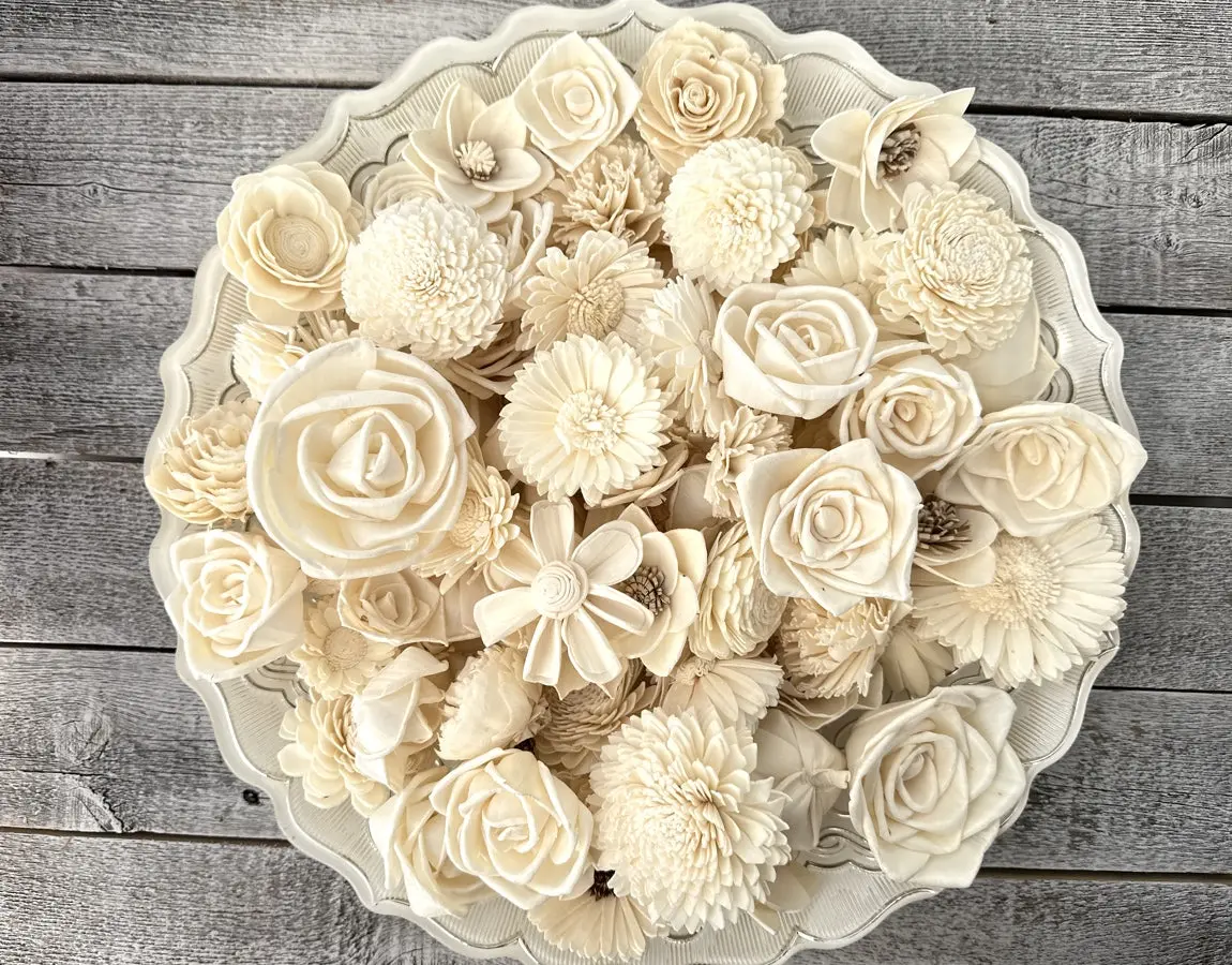 Random Sola Wood Flower Assortment - Raw - 50 Pack