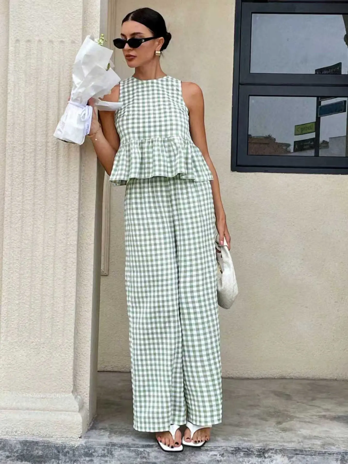 Women's Casual Elegant Sleeveless Top + Baggy Striped Pants Set, Plaid Casual Set, Summer Wear, Perfect for Spring Festival/spring Break, Comfortable Daily Use Nk-0001-726
