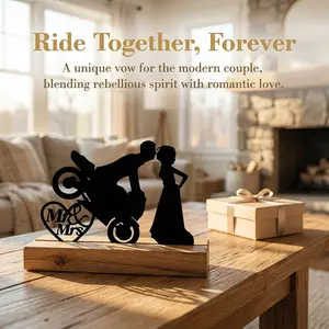 Mr & Mrs Motorcycle Metal Table Decor, Iron Biker Wedding Sign, Couple Motorcycle Sculpture, Wedding Gift Metal Art, Biker Couple Tabletop Decor, Heart Plaque, Decorative Plaque
