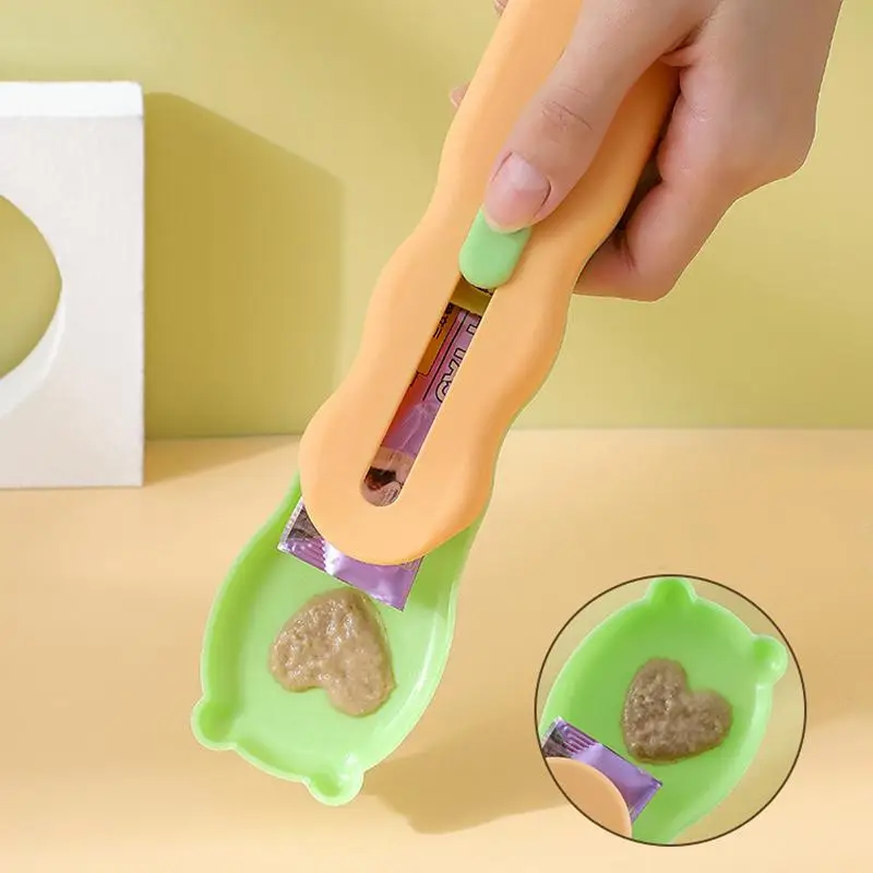 Pet Cat Strip Feeder, Cat Strip Squeezer, Fun Pet Feeding Spoon For Squeezing Liquid Pet Food