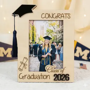 Personalized Wood Class of 2026 Graduation Picture Frame (Frame Only) - Fits 4x6 Inch Photos - Unique Wood Grad Gift for High School & College - Graduation Cap & Tassel Decor