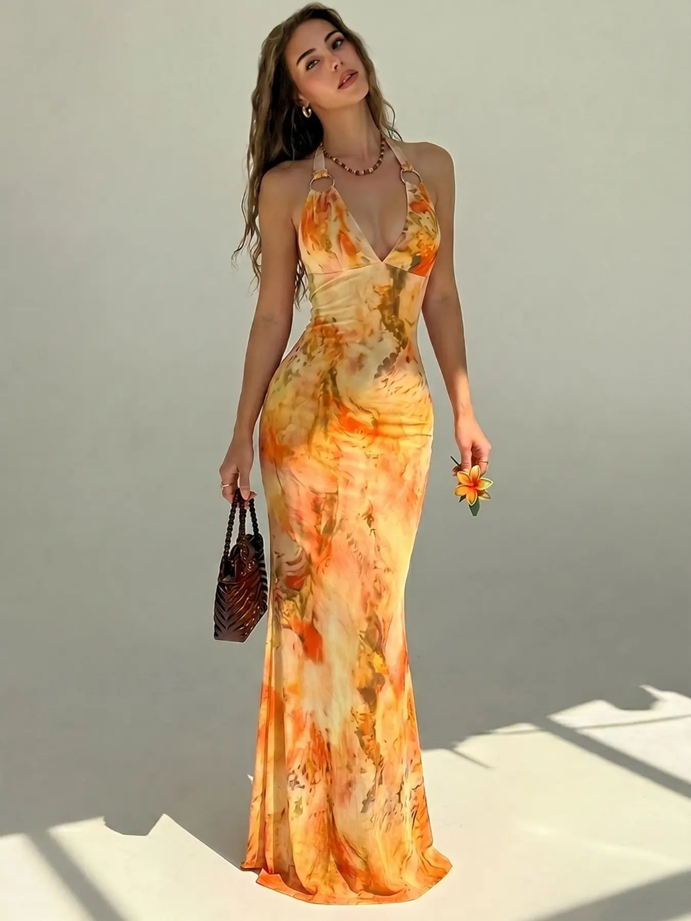 Women's Chic Gradient Print Halter Deep V Slim Fit Mermaid Long Dress, Sleeveless Backless Party Dress, Beach Vacation Style, Backless Sleeveless Dresses