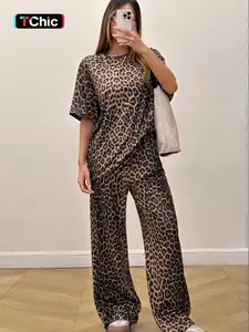 Fashion Leopard Print Women's Pajama Set, Short Sleeve Round Neck Top & Elastic Comfortable Wide Leg Pants, Casual Loungewear Nightwear Womenswear for All Seasons