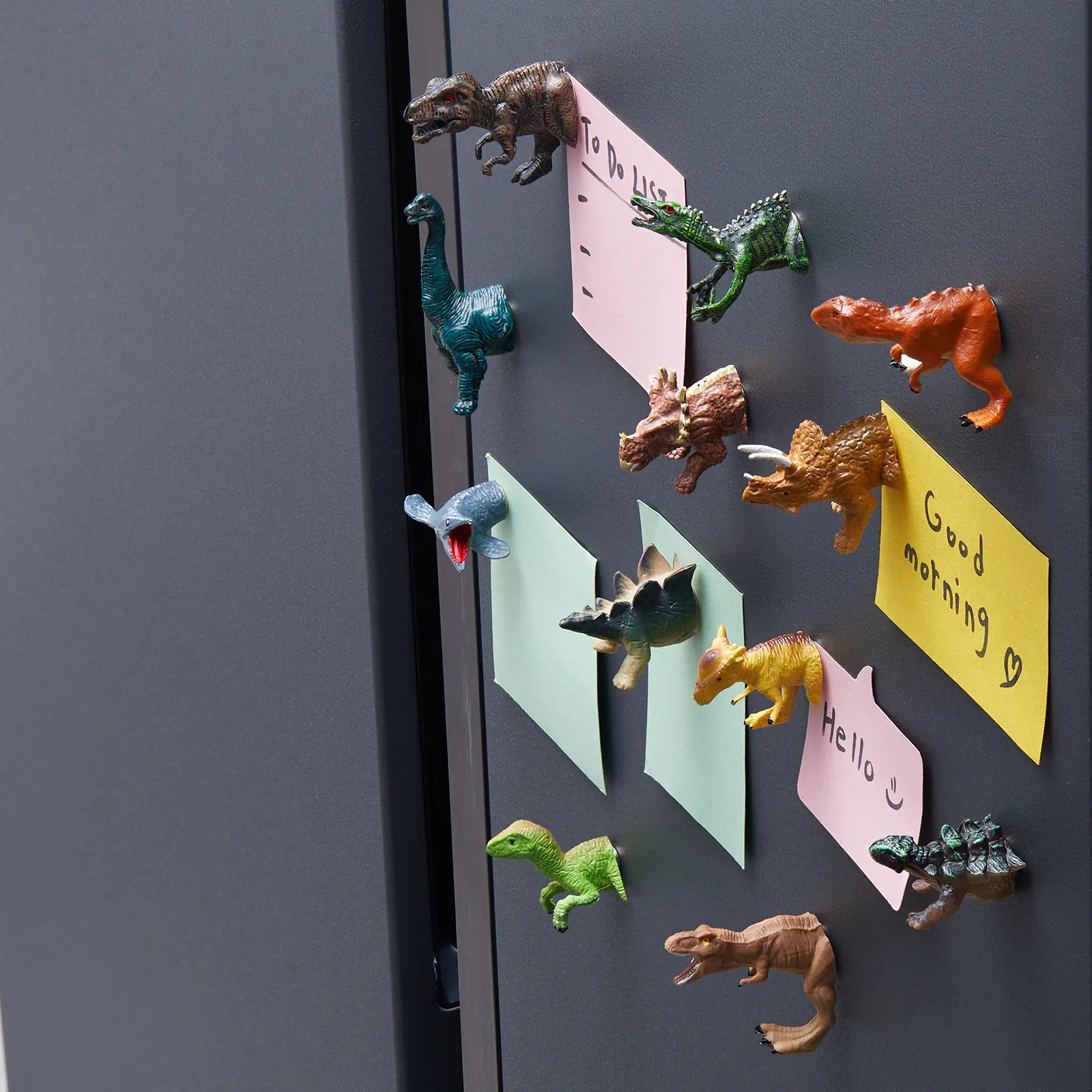 12-Piece Funny Durable Plastic Dinosaur Magnetic Refrigerator Decorations - Jurassic Animal Half-Body Charms, Colorful Kitchen Supplies for Educational Learning, Christmas Gifting