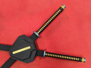 3D printed Deadpool vs Wolverine swords and backpack scabbards