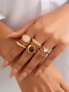 A set of 6 irregular rings, a casual yet sophisticated fashion accessory, Fashion Stackable Rings