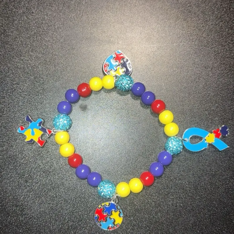 Autism Awareness Bracelet with Colorful Beads and Puzzle Piece Charms for Support and Advocacy