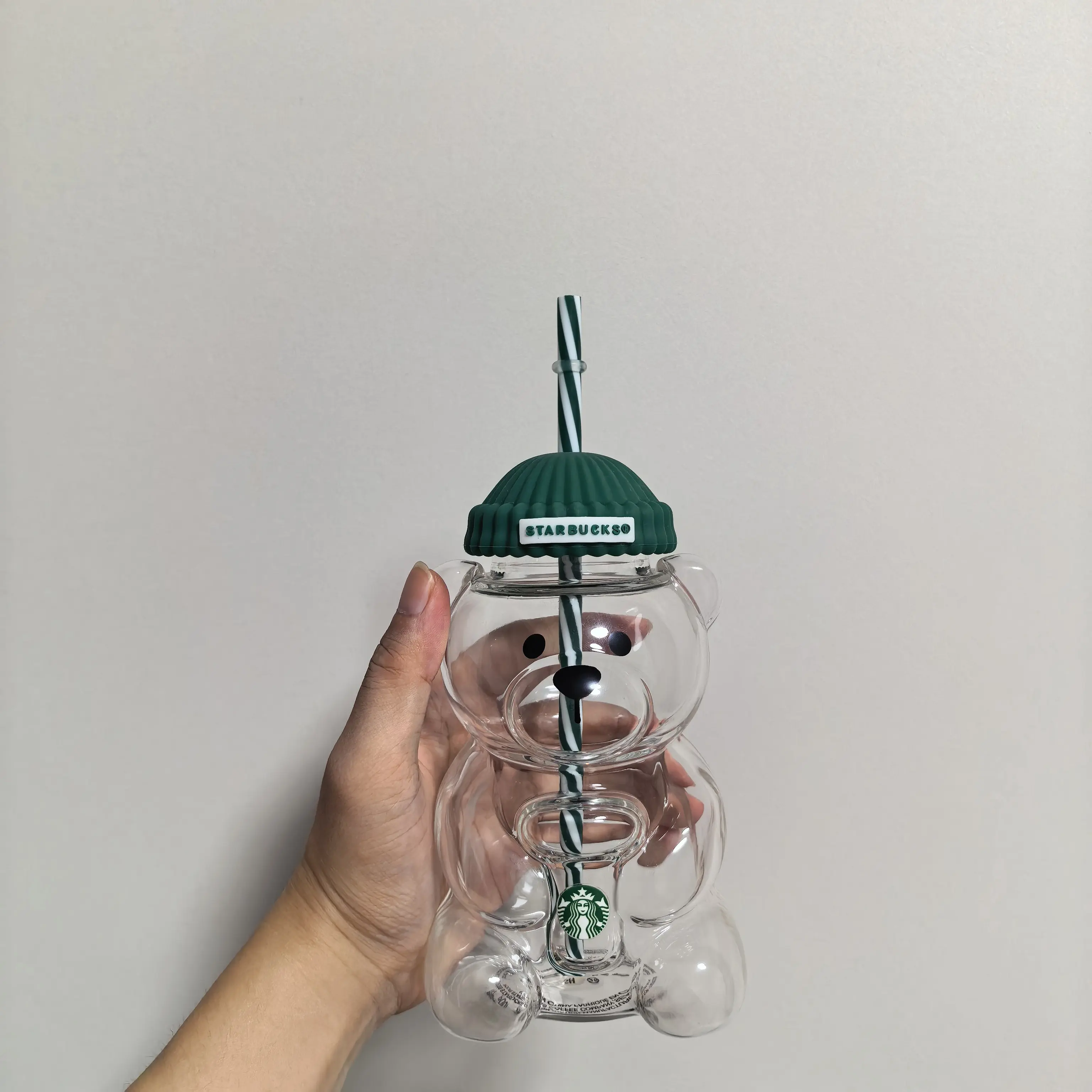 2026 New Starbucks Barista Bear Cup Limited Edition Glass Cup Xmas gift 590ml Kitchenware